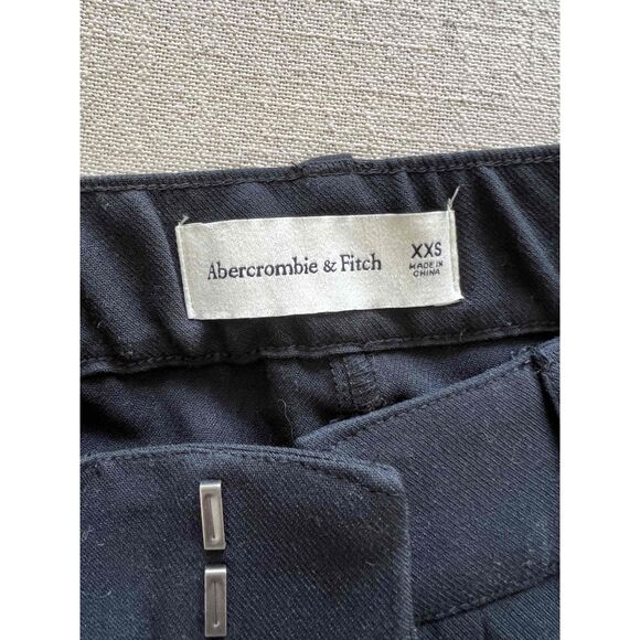 Abercrombie Womens Black Slim Pleated Trousers Size XXS - Picture 3 of 5